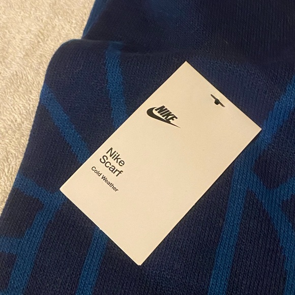 Nike United States of America Winter Scarf - Picture 5 of 6